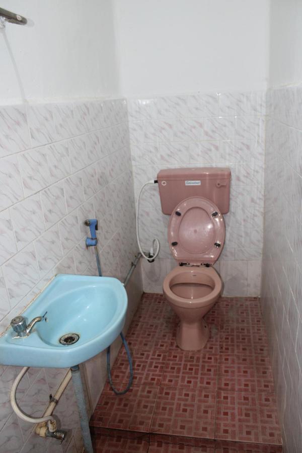 Balaji Guest House 蓬蒂切里 外观 照片