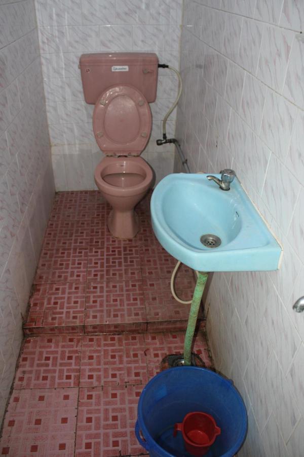 Balaji Guest House 蓬蒂切里 外观 照片