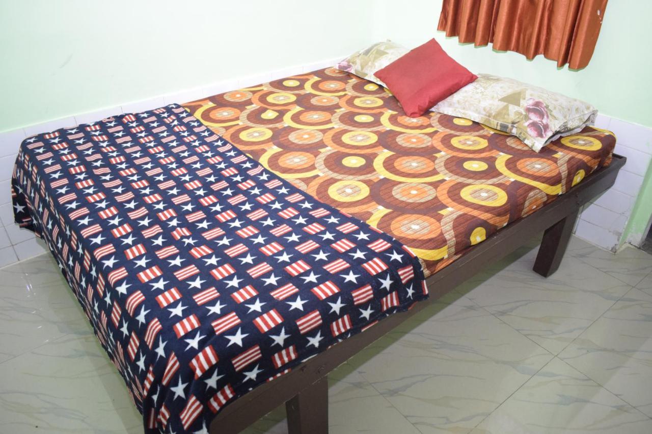 Balaji Guest House 蓬蒂切里 外观 照片