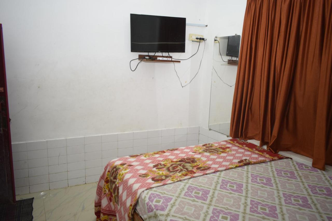Balaji Guest House 蓬蒂切里 外观 照片